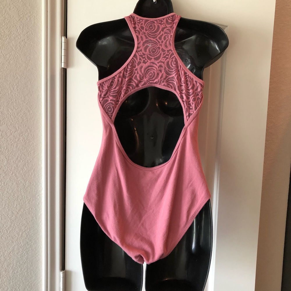 3 for $20! 🌺 Flirtitude Pink Bodysuit - Picture 3 of 5